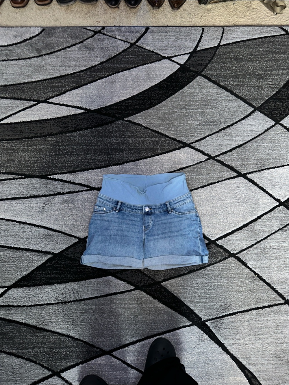 H&M Light Blue High-Waist Maternity Denim Shorts